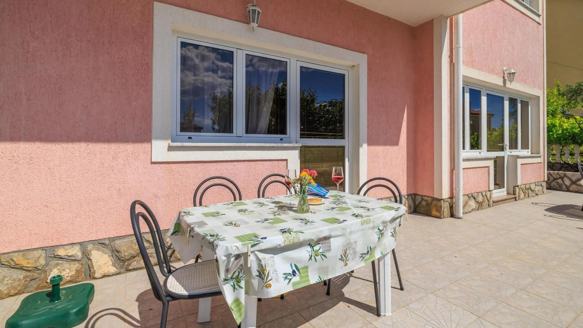 Apartments Krunoslav Punat