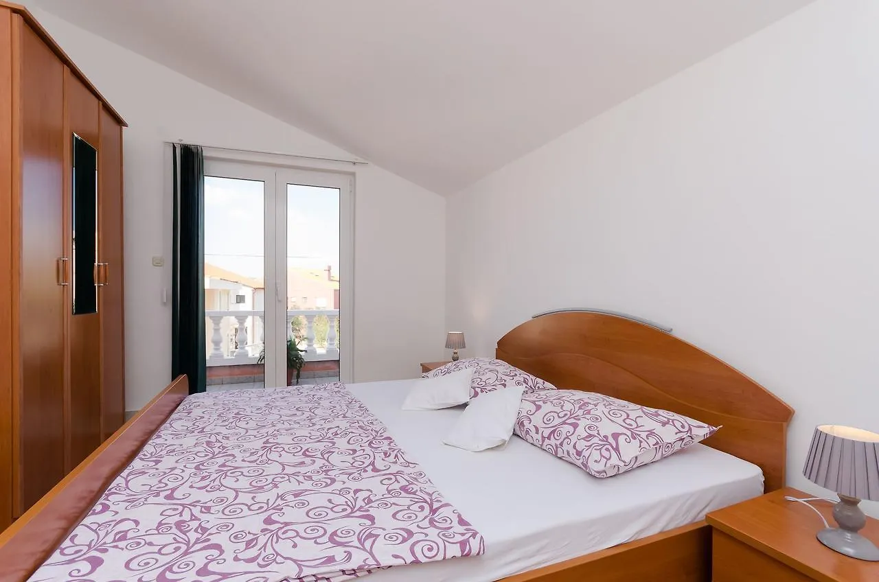 Apartments Krunoslav Punat