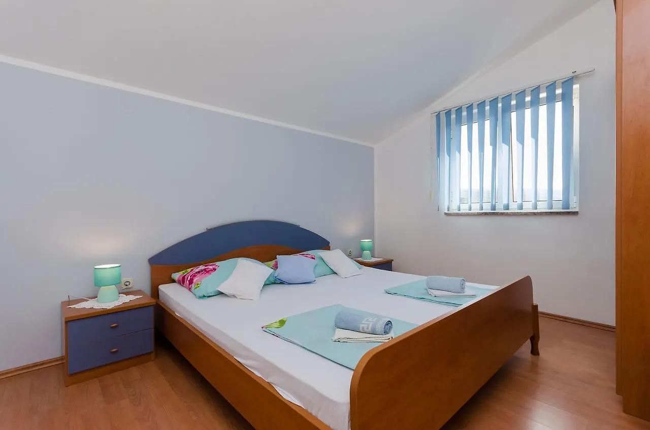 Apartments Krunoslav Punat