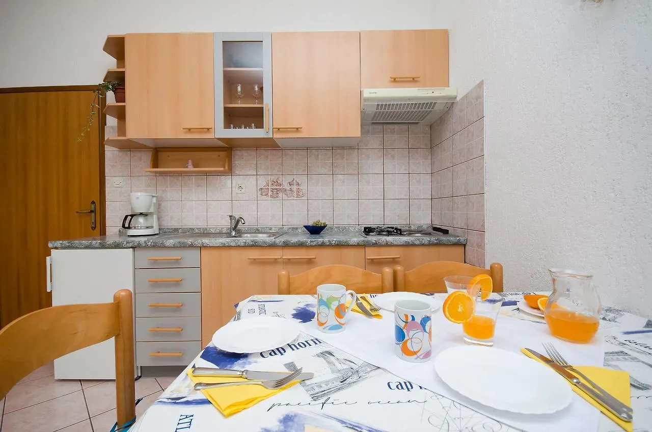 Apartments Krunoslav Punat