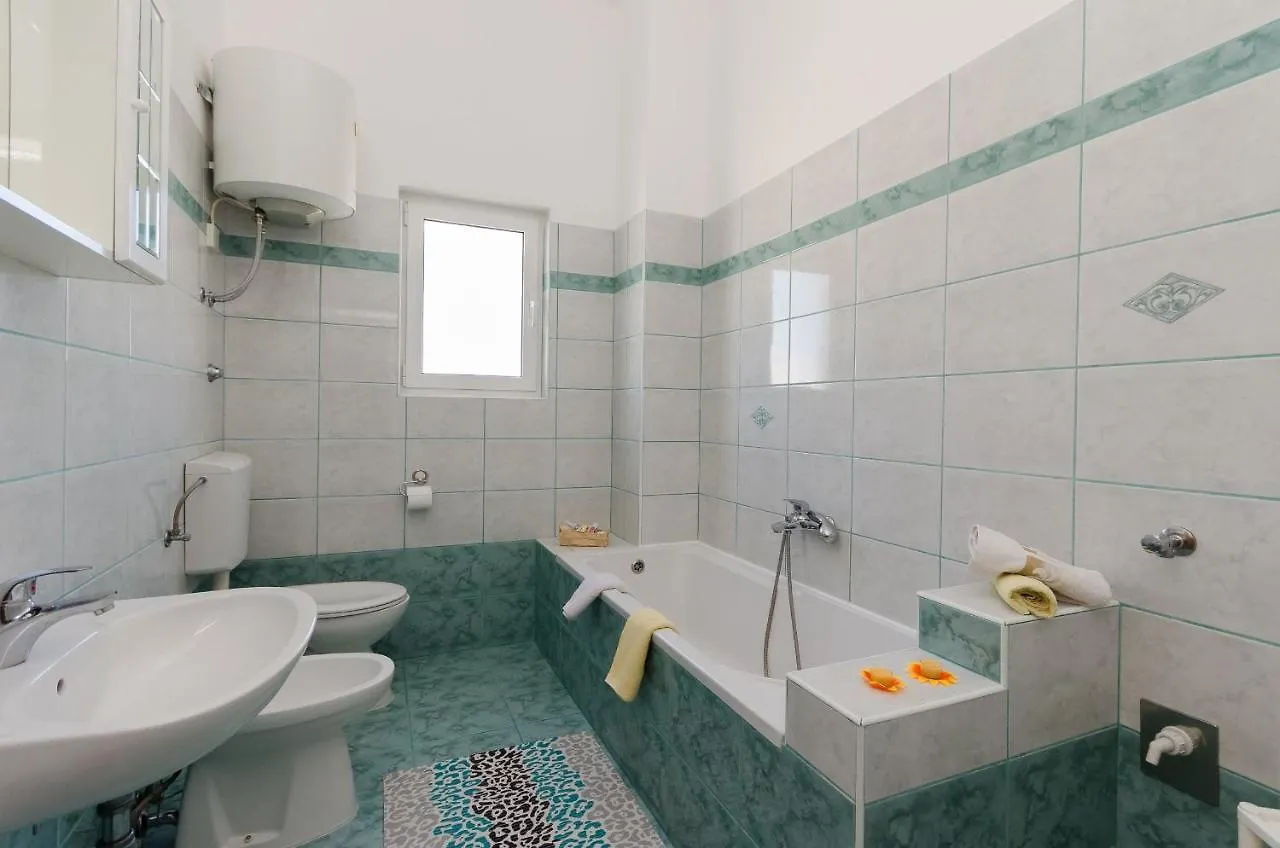 Apartments Krunoslav Punat Croazia